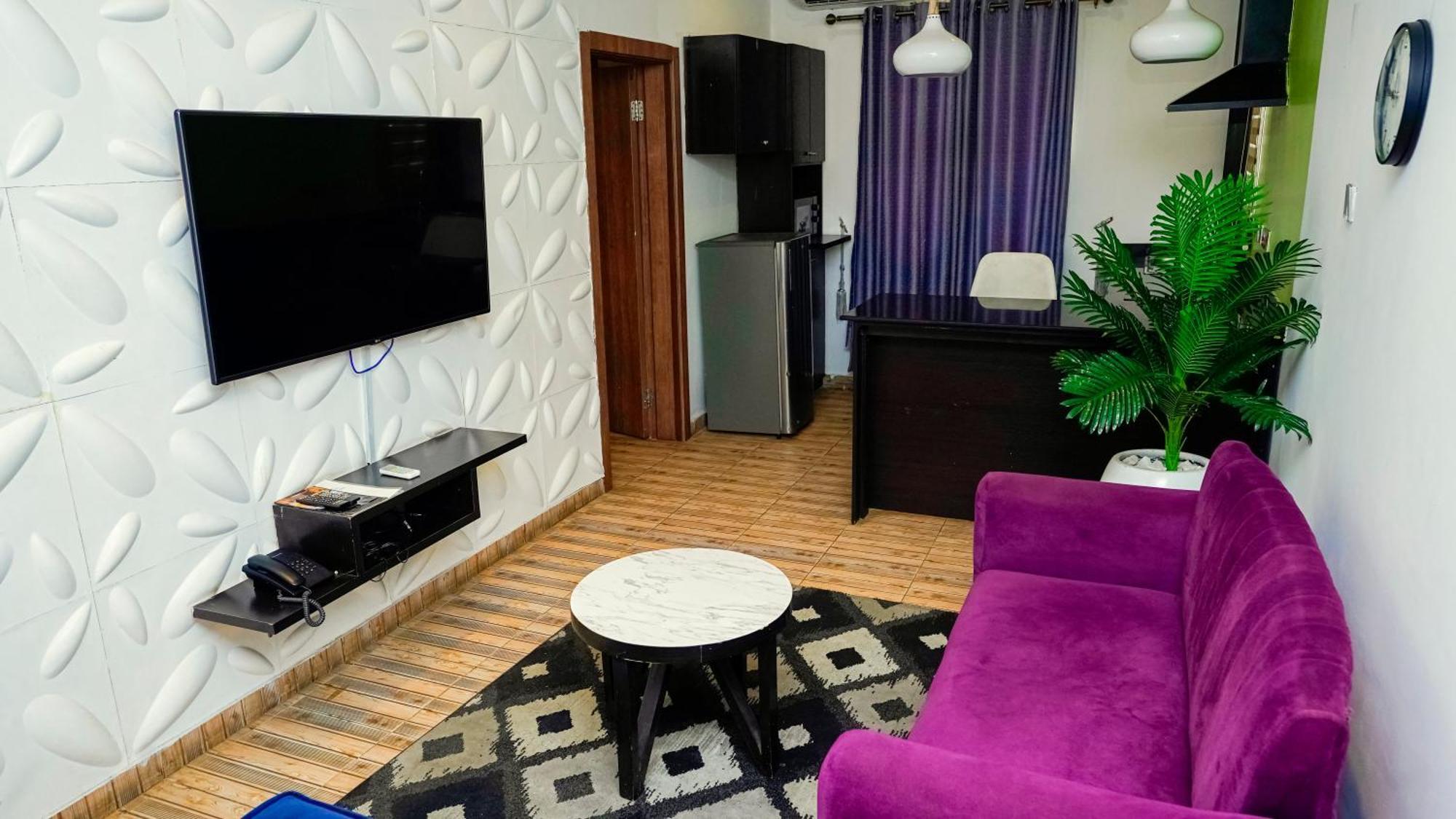 James Court Hotel & Luxury Apartments Lekki Exterior photo
