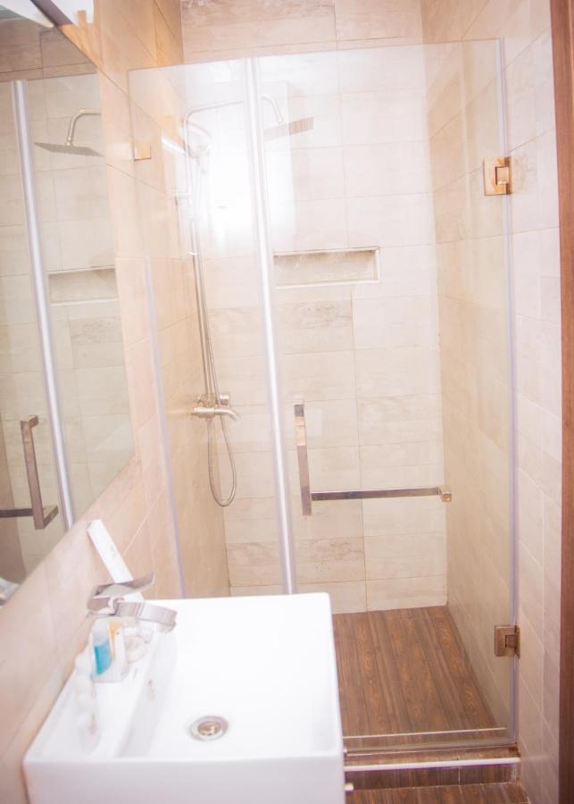 James Court Hotel & Luxury Apartments Lekki Exterior photo